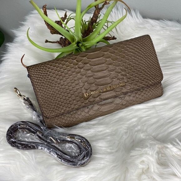 Dooney & Bourke Caldwell Leather Crossbody Clutch Bag, Brown, NWT - Picture 3 of 4